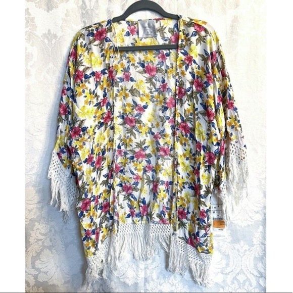 Zara Trafaluc NWT Floral Knit Trim Fringed Kimono Cardigan Size M Swim Cover Up - Picture 2 of 9